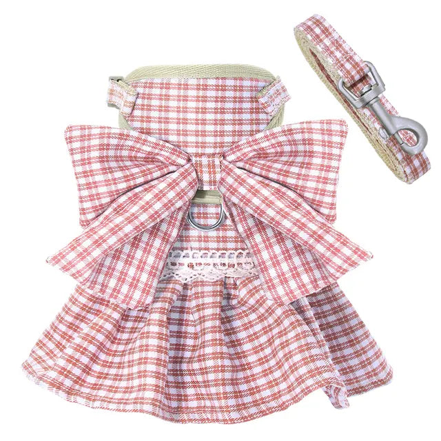Arnés con vestido y moño para gato