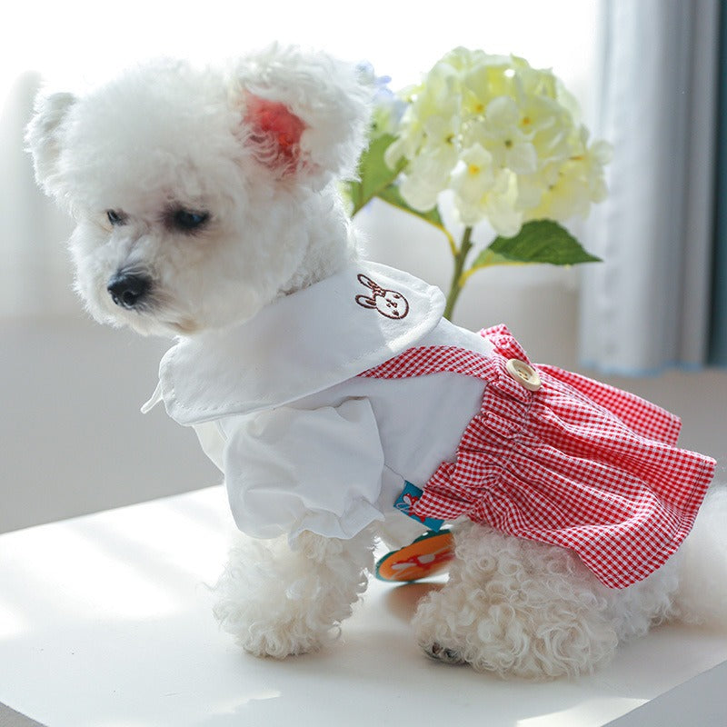 Vestido con conejo y falda a cuadros